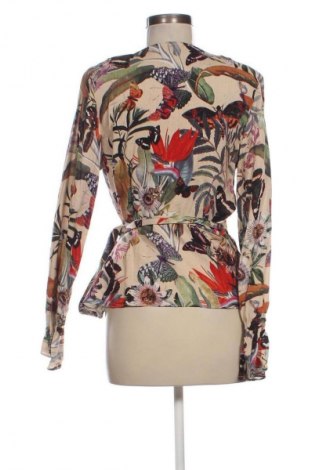 Дамска блуза Unbranded, Размер M, Цвят Многоцветен, Цена 19,55 лв.