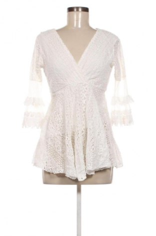 Bluză de femei Unbranded, Mărime XS, Culoare Ecru, Preț 36,99 Lei