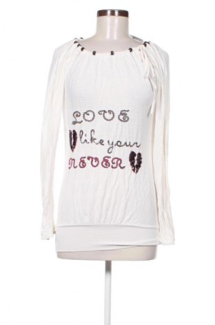 Дамска блуза Unbranded, Размер S, Цвят Екрю, Цена 19,00 лв.