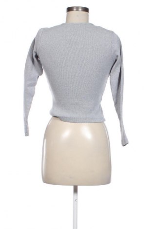 Дамска блуза Unbranded, Размер M, Цвят Сив, Цена 19,00 лв.