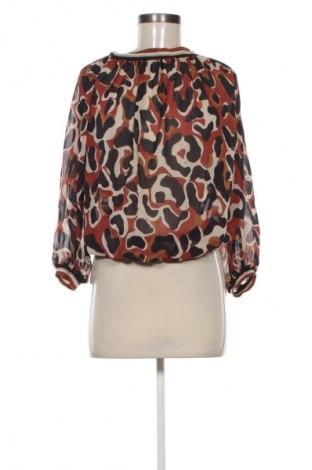 Дамска блуза Unbranded, Размер M, Цвят Многоцветен, Цена 19,55 лв.