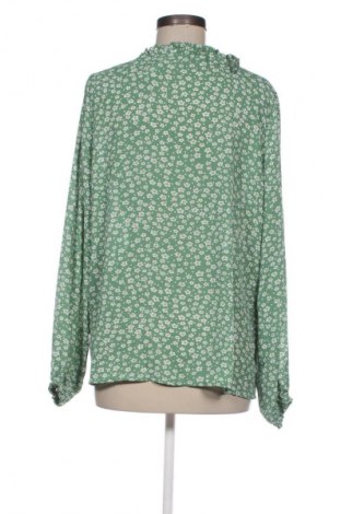 Γυναικεία μπλούζα Vavite, Μέγεθος M, Χρώμα Πολύχρωμο, Τιμή 10,00 €