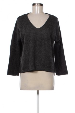 Γυναικεία μπλούζα Vero Moda, Μέγεθος M, Χρώμα Γκρί, Τιμή 2,99 €