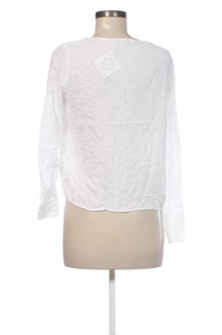 Bluzka damska Vero Moda, Rozmiar S, Kolor Biały, Cena 31,99 zł
