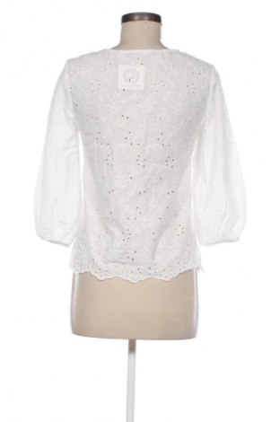 Дамска блуза Zara, Размер XS, Цвят Бял, Цена 26,98 лв.