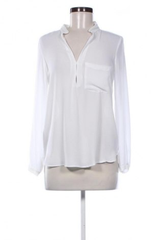 Дамска блуза Zara, Размер XS, Цвят Бял, Цена 26,98 лв.