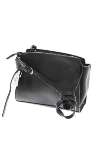 Damska torebka House, Kolor Czarny, Cena 43,68 zł