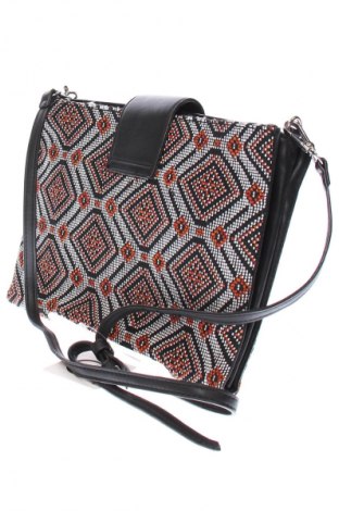 Damska torebka Parfois, Kolor Kolorowy, Cena 78,16 zł
