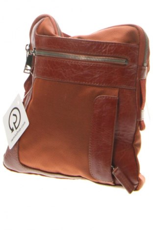 Дамска чанта Piquadro, Цвят Оранжев, Цена 122,70 €