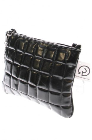 Damska torebka Zara, Kolor Czarny, Cena 70,11 zł