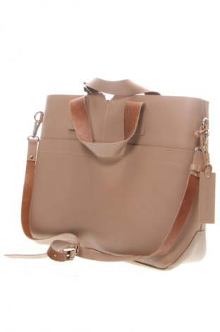 Дамска чанта Zign, Цвят Кафяв, Цена 125,34 лв.