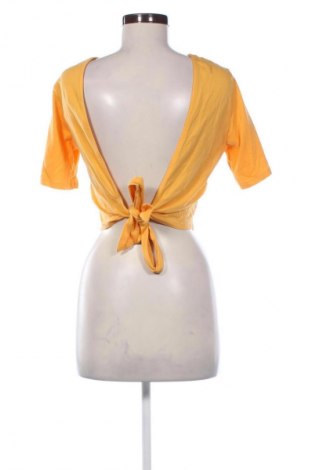 Дамска жилетка ASOS, Размер XS, Цвят Жълт, Цена 41,04 лв.