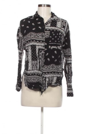 Дамска риза Bershka, Размер S, Цвят Многоцветен, Цена 10,99 лв.