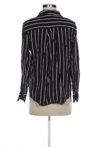 Дамска риза C&A, Размер M, Цвят Многоцветен, Цена 4,99 лв.