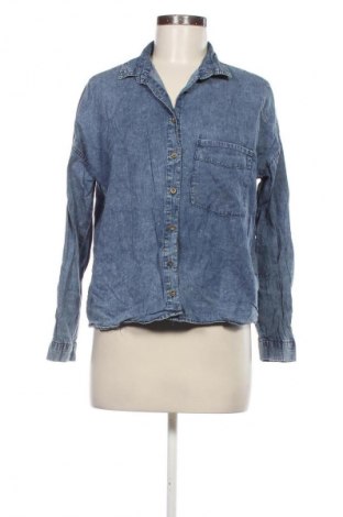 Cămașă de femei Cropp, Mărime M, Culoare Albastru, Preț 108,00 Lei