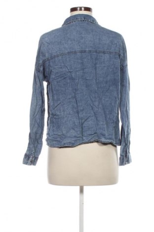 Cămașă de femei Cropp, Mărime M, Culoare Albastru, Preț 108,00 Lei