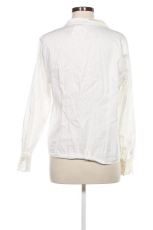 Дамска риза Eterna, Размер XL, Цвят Бял, Цена 29,99 лв.