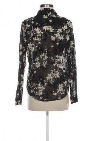 Дамска риза Guts & Gusto, Размер M, Цвят Многоцветен, Цена 16,99 лв.