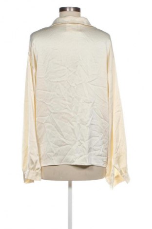 Дамска риза Kaffe, Размер L, Цвят Екрю, Цена 17,99 лв.