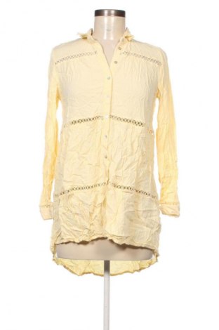 Дамска риза Mohito, Размер L, Цвят Жълт, Цена 25,00 лв.
