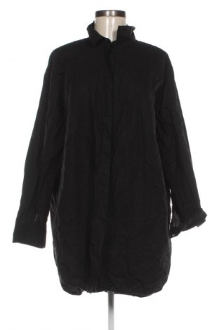 Дамска риза Monki, Размер L, Цвят Черен, Цена 15,99 лв.