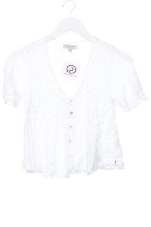 Γυναικείο πουκάμισο Pull&Bear, Μέγεθος XS, Χρώμα Λευκό, Τιμή 13,00 €