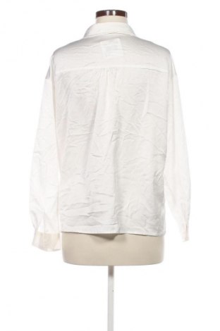 Дамска риза SHEIN, Размер S, Цвят Бял, Цена 15,99 лв.