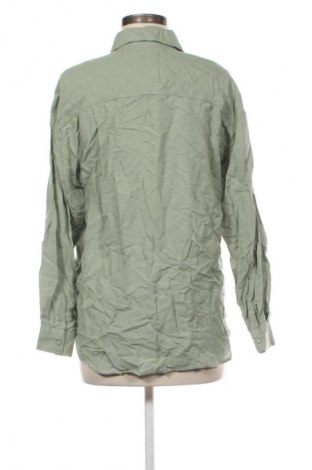 Γυναικείο πουκάμισο Stradivarius, Μέγεθος S, Χρώμα Πράσινο, Τιμή 20,00 €