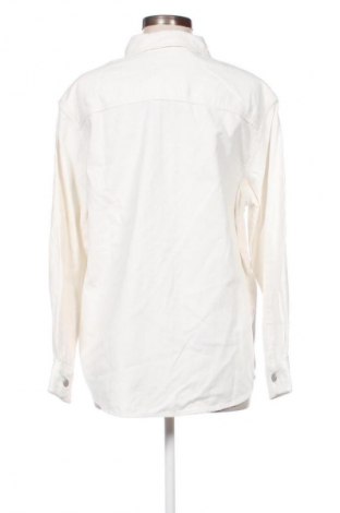 Дамска риза Tommy Jeans, Размер L, Цвят Бял, Цена 204,99 лв.