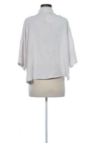 Дамска риза Trendyol, Размер S, Цвят Сив, Цена 48,54 лв.