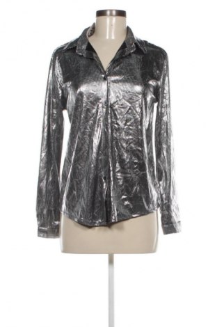 Дамска риза Unbranded, Размер M, Цвят Сребрист, Цена 18,99 лв.