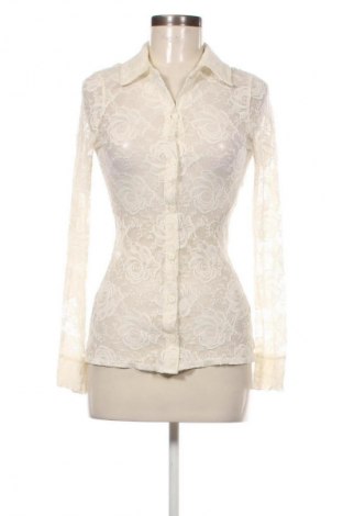 Дамска риза Wet Seal, Размер S, Цвят Екрю, Цена 24,80 лв.