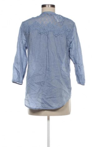 Дамска риза Yessica, Размер M, Цвят Син, Цена 13,99 лв.