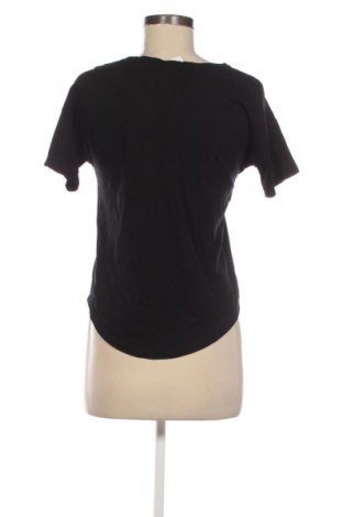 Γυναικείο t-shirt Bershka, Μέγεθος XS, Χρώμα Μαύρο, Τιμή 8,68 €