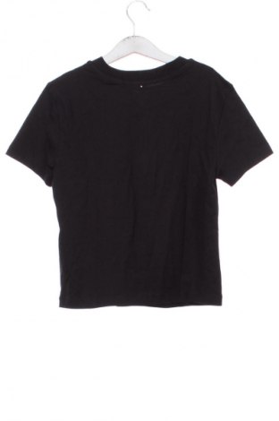 Дамска тениска Calvin Klein Jeans, Размер XS, Цвят Черен, Цена 68,99 лв.