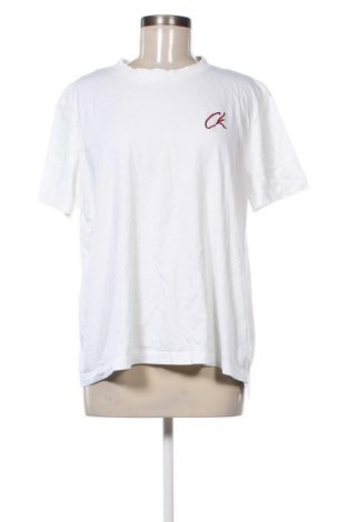 Γυναικείο t-shirt Calvin Klein Jeans, Μέγεθος 4XL, Χρώμα Λευκό, Τιμή 38,99 €