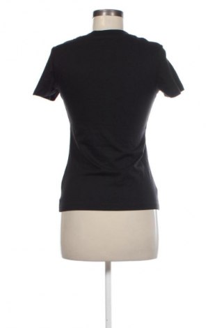 Дамска тениска Calvin Klein Jeans, Размер XS, Цвят Черен, Цена 77,99 лв.