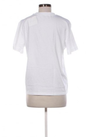Дамска тениска Calvin Klein Jeans, Размер M, Цвят Бял, Цена 77,14 лв.