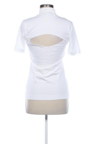 Дамска тениска Calvin Klein Jeans, Размер M, Цвят Бял, Цена 55,29 лв.