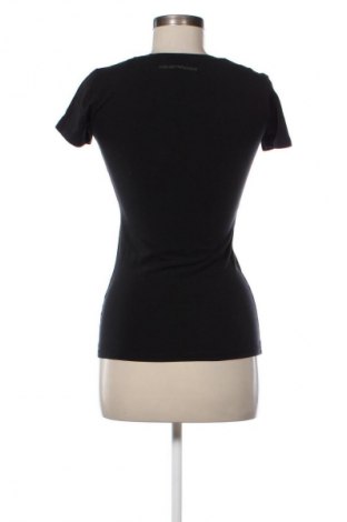 Дамска тениска Emporio Armani, Размер XS, Цвят Черен, Цена 60,00 лв.