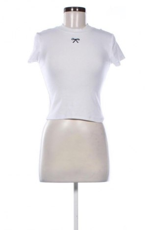 Γυναικείο t-shirt Fb Sister, Μέγεθος M, Χρώμα Πολύχρωμο, Τιμή 5,99 €