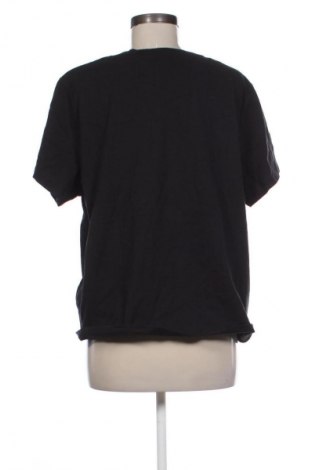Γυναικείο t-shirt Levi's, Μέγεθος XXL, Χρώμα Μαύρο, Τιμή 37,99 €