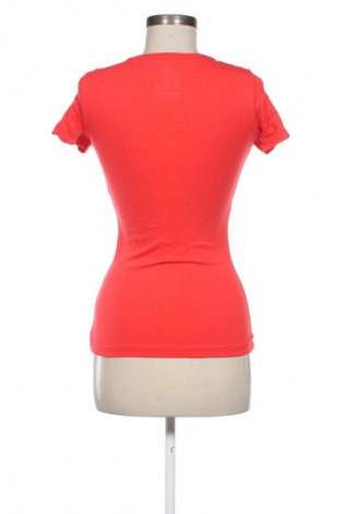 Dámské tričko Nike, Velikost XS, Barva Červená, Cena  346,00 Kč