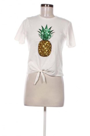 Дамска тениска ONLY, Размер XS, Цвят Бял, Цена 31,99 лв.