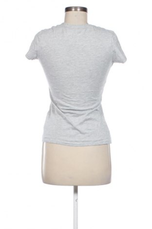 Дамска тениска ONLY, Размер S, Цвят Многоцветен, Цена 14,99 лв.