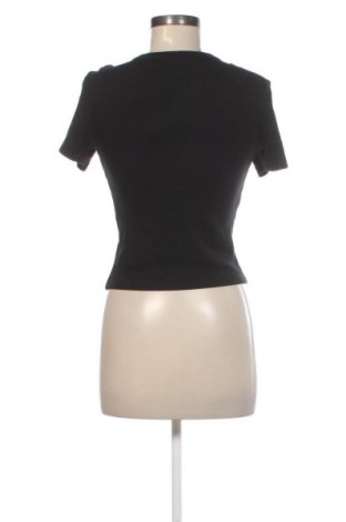 Tricou de femei ONLY, Mărime M, Culoare Negru, Preț 98,99 Lei