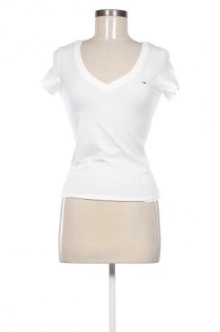 Dámske tričko Tommy Jeans, Veľkosť S, Farba Biela, Cena  46,95 €