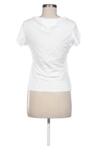 Női póló Tommy Jeans, Méret L, Szín Fehér, Ár 15 889 Ft