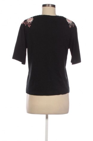 Дамска тениска Unbranded, Размер M, Цвят Многоцветен, Цена 17,00 лв.