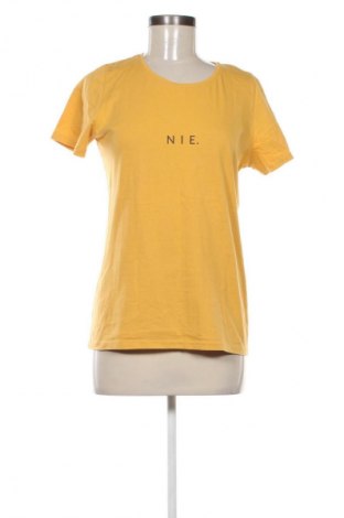 Dámské tričko Unbranded, Velikost L, Barva Žlutá, Cena  215,00 Kč
